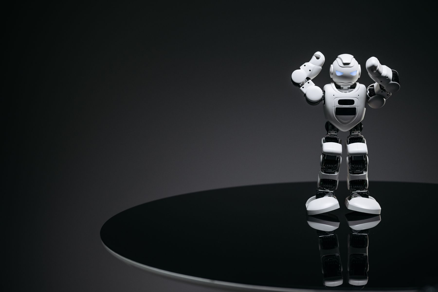 Agentity, il prodotto ShadApps per assumere agenti AI nelle PMI