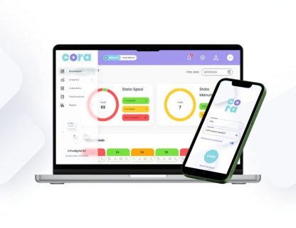 Schermata del software gestionale CORA su laptop e smartphone.